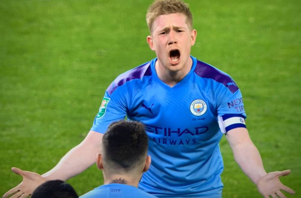 曼城有望大胜桑德兰，展现沉稳防守，争夺英超积分榜席位。