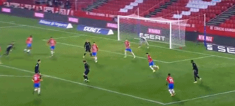 加比亚庆祝米兰团队胜利，呼吁继续前进