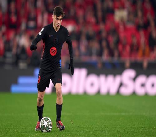 替补球员爆发助球队锁胜