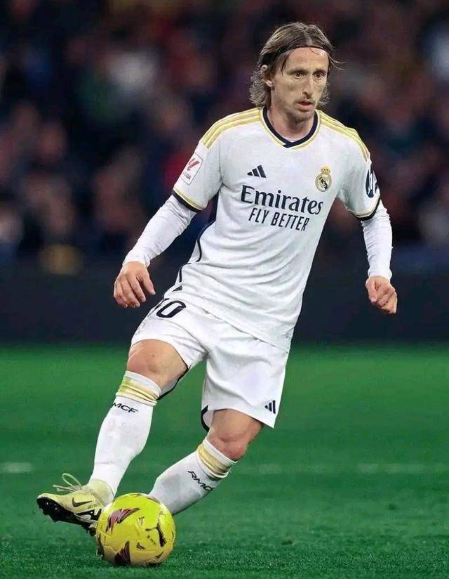 退役巡演都不给？如何评价快船深夜送保罗回家并裁掉的操作？