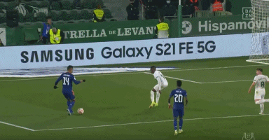 美记：马刺不愿放弃卡斯尔和哈珀，即便交易对象是字母哥